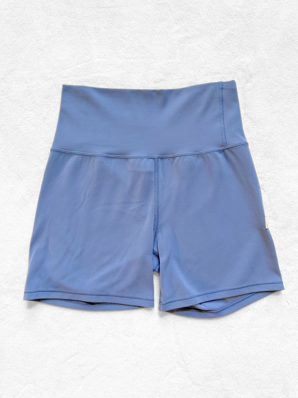 Vuori All The Feels Tank + Biker Shorts Set – Blue Quartz – XXS/XS - Picture 7 of 10